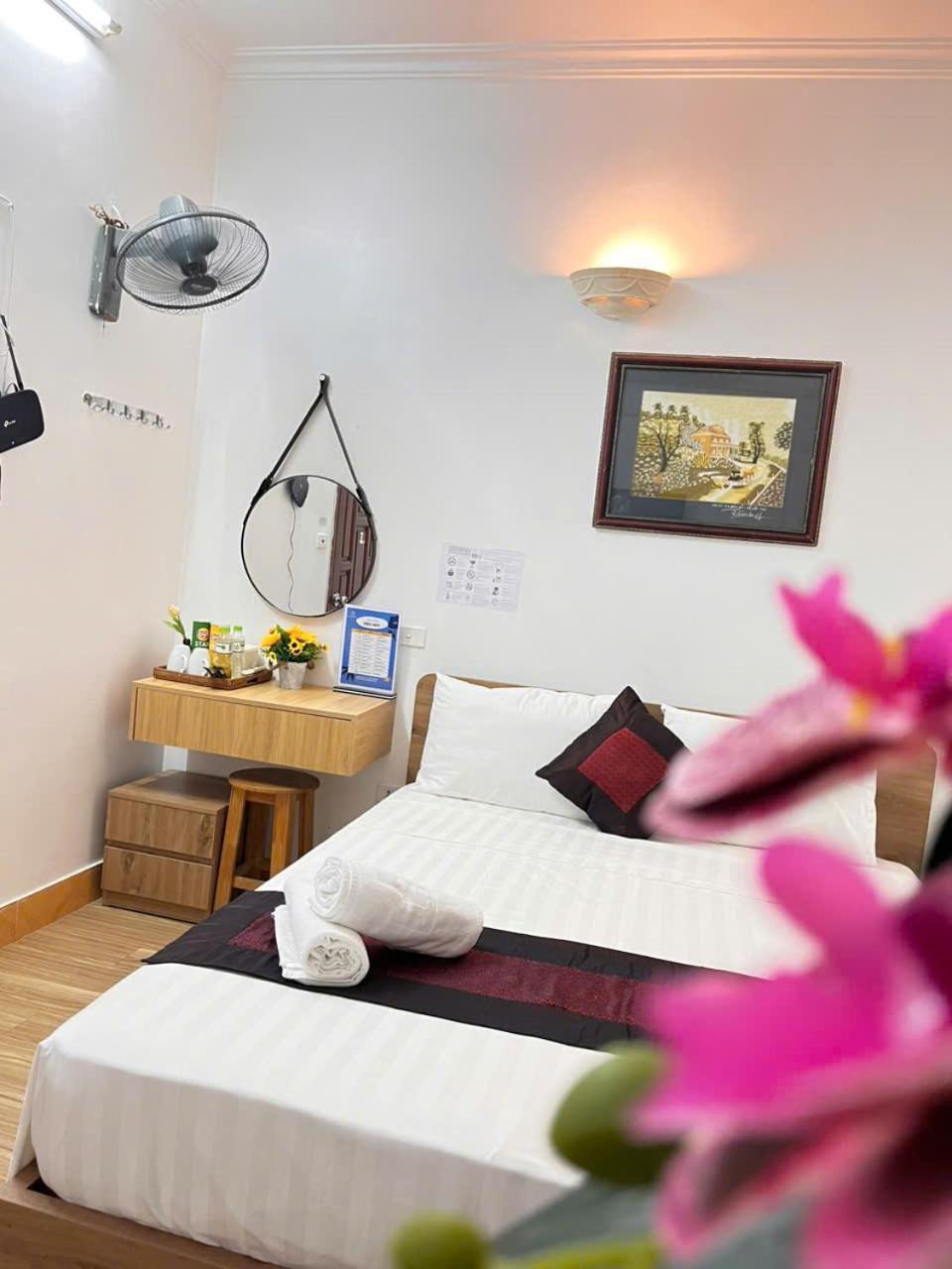 Fortuna Homestay 河内 外观 照片